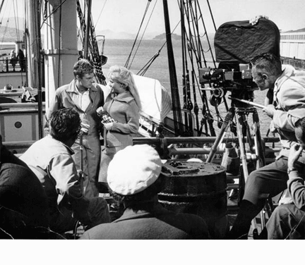 John Gilmore in a film with Susan Oliver, 1959