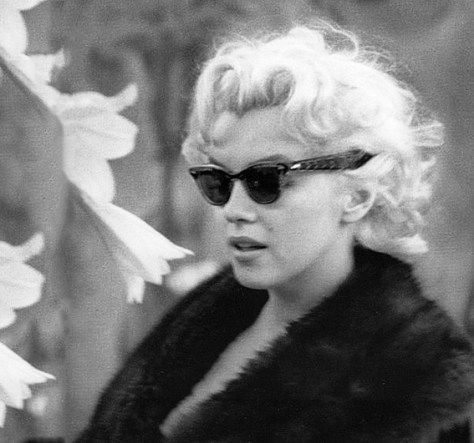 MarilynInSunglasses