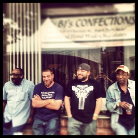 13472_375602239227543_457152942_n